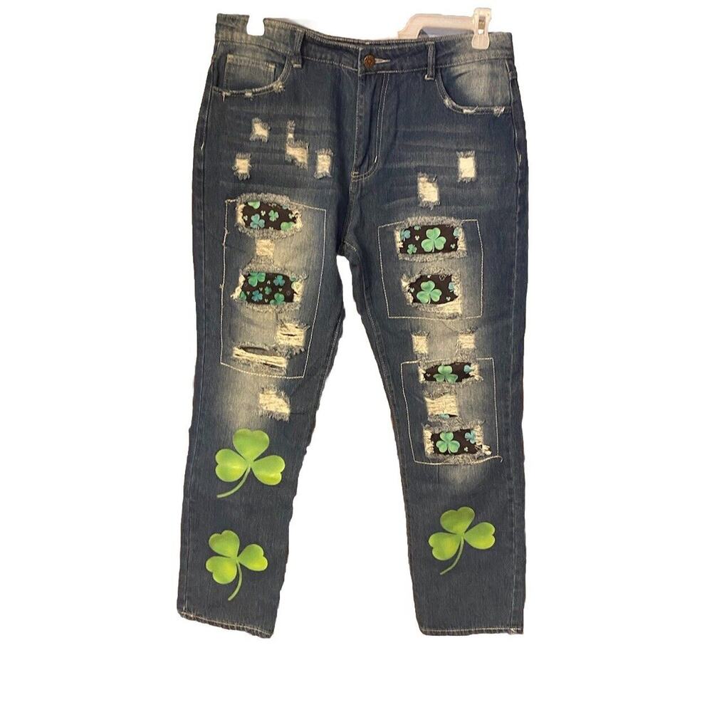 Women's St. Patrick's Day Jeans Print Ripped Denim NWOT Pants Size 12 NWOT